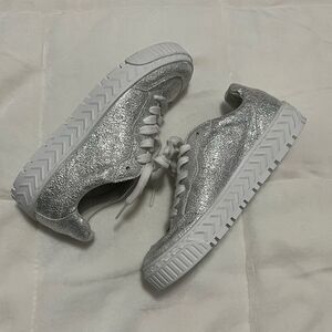 ASOS DESIGN Desert lace up sneakers in silver US Size 5